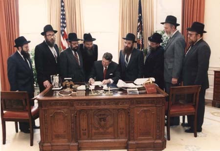 The Rebbe and President Ronald Reagan - Life & Times